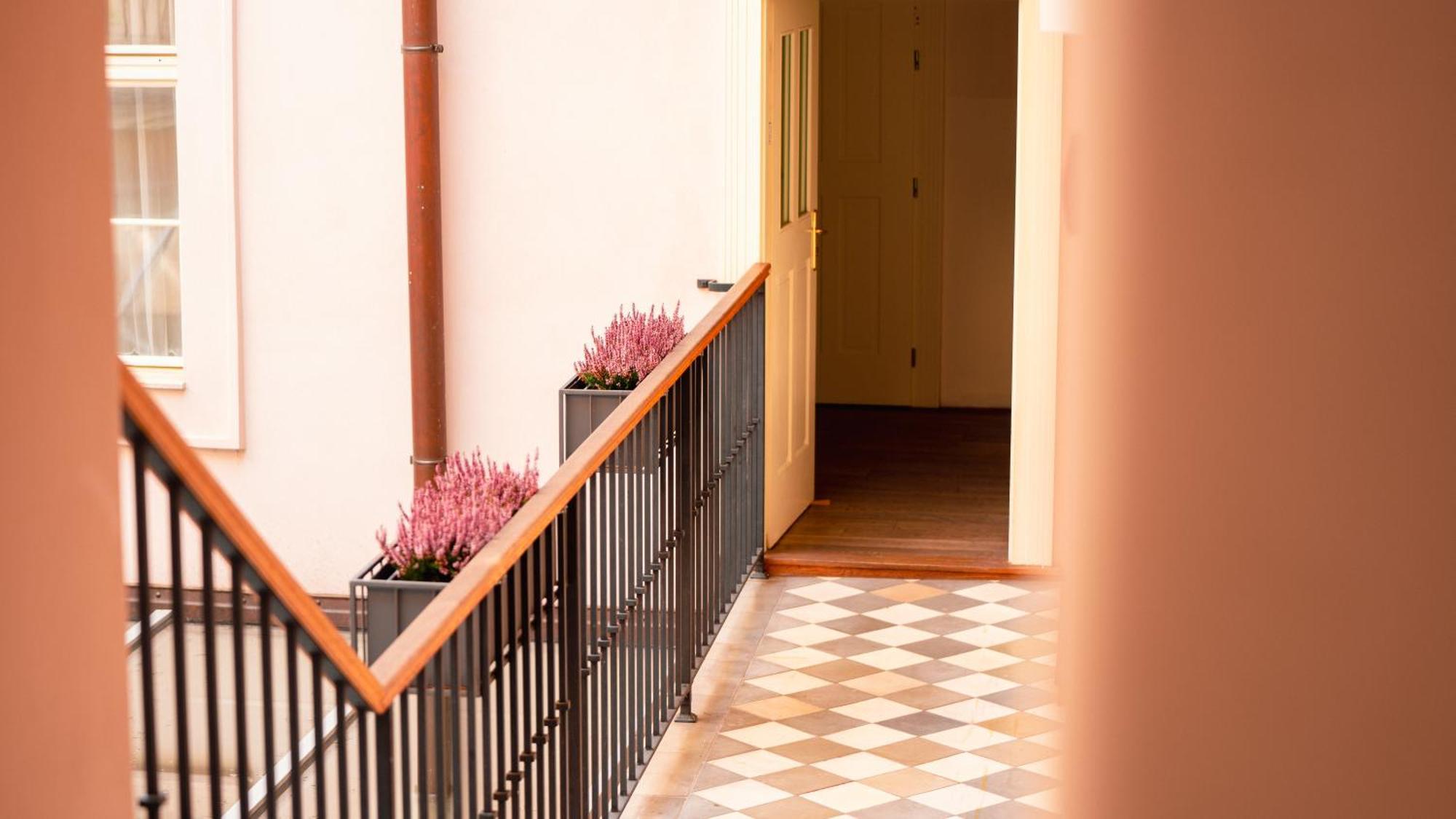 Hotel Golden Key Prague Castle Luaran gambar
