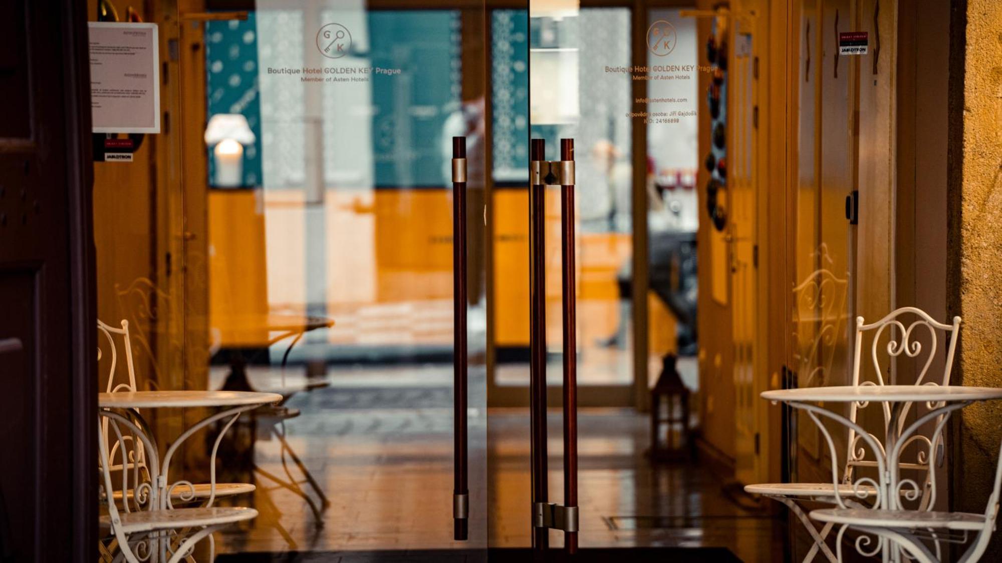 Hotel Golden Key Prague Castle Luaran gambar