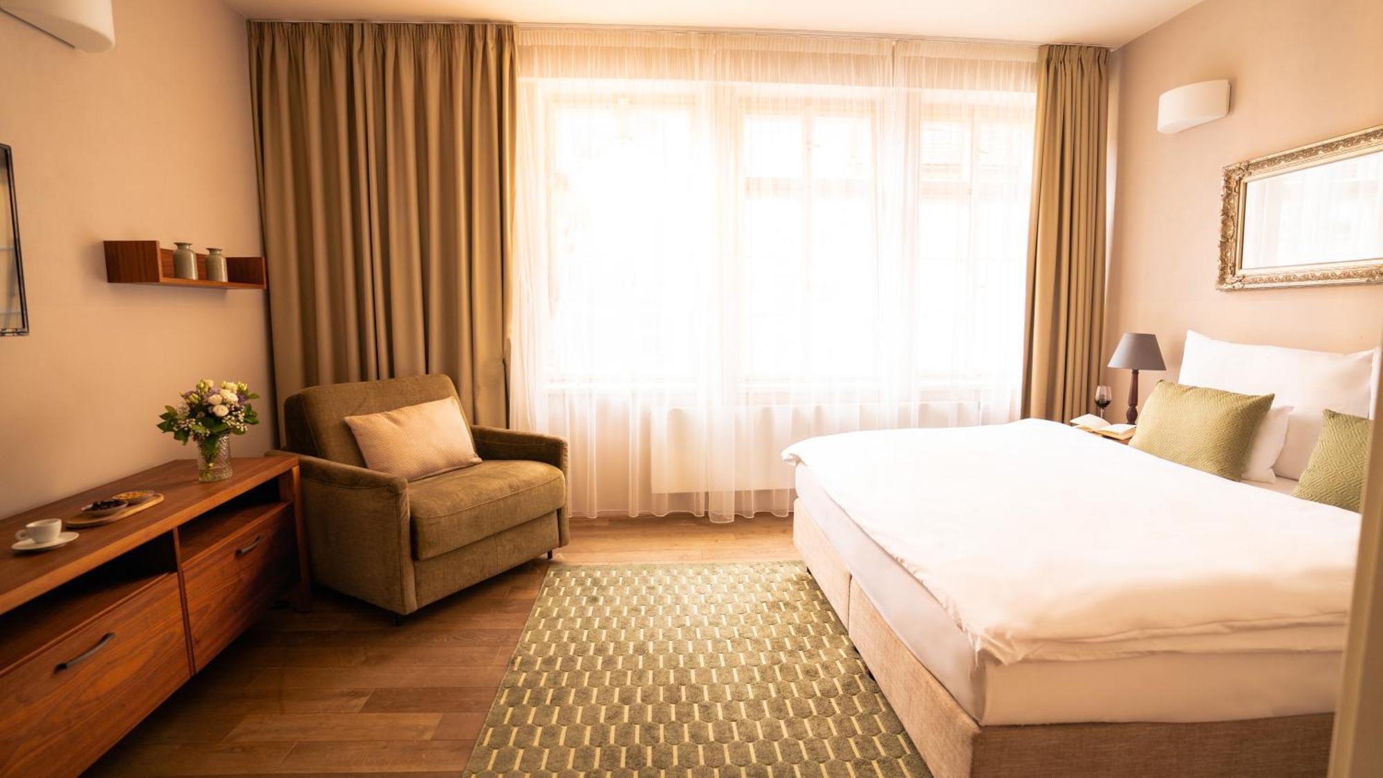 Hotel Golden Key Prague Castle Luaran gambar