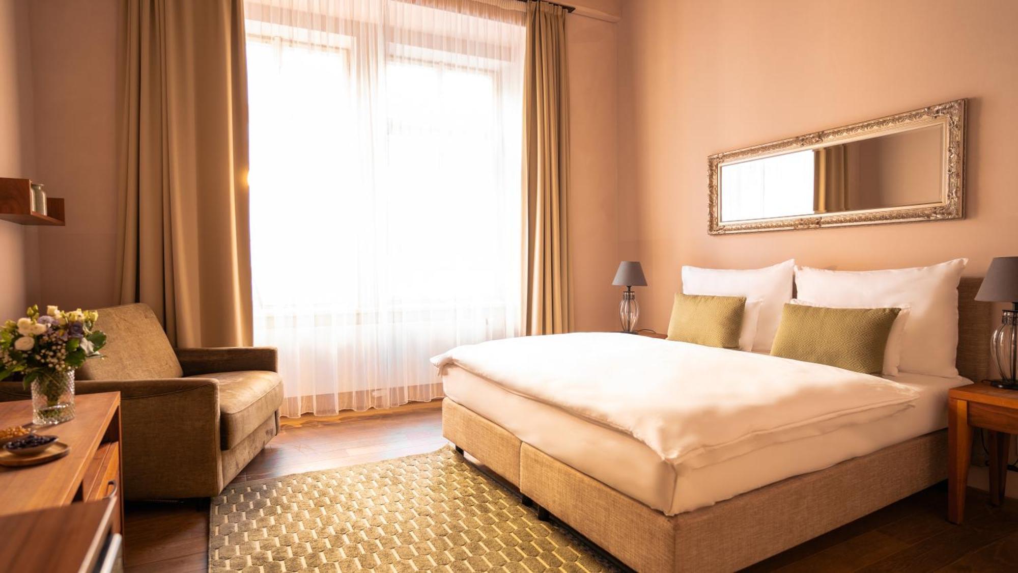 Hotel Golden Key Prague Castle Luaran gambar